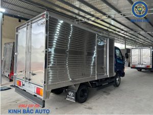 Hyundai N250 2.5 tấn thùng kín dài 3m6