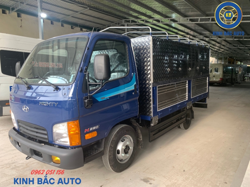 Hyundai N250 2.5 tấn thùng lửng dài 3m6