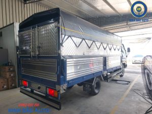 Hyundai N250SL 2.5 tấn thùng bạt dài 4m5