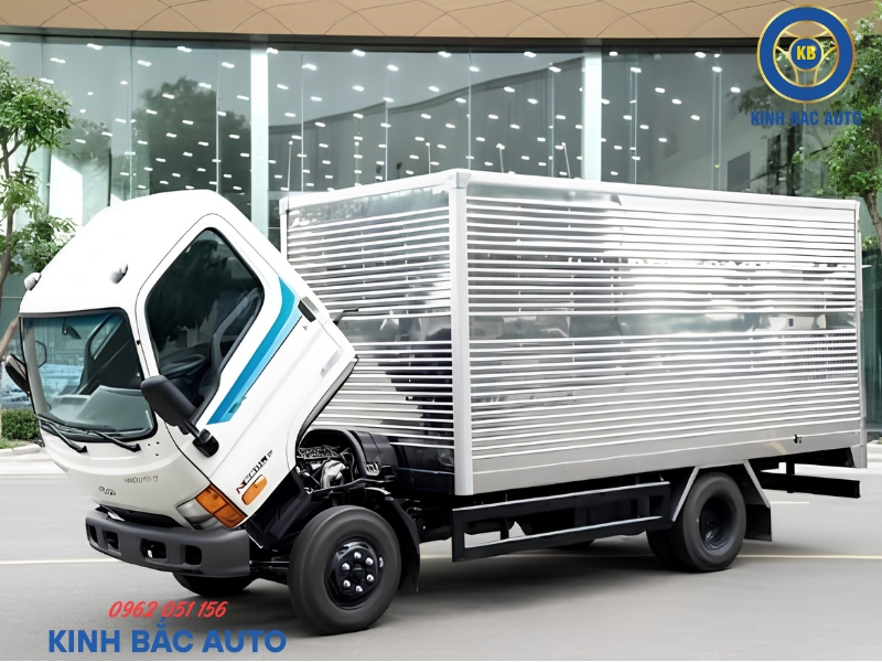 Hyundai N650L 3,5 tấn thùng kín dài 4m5
