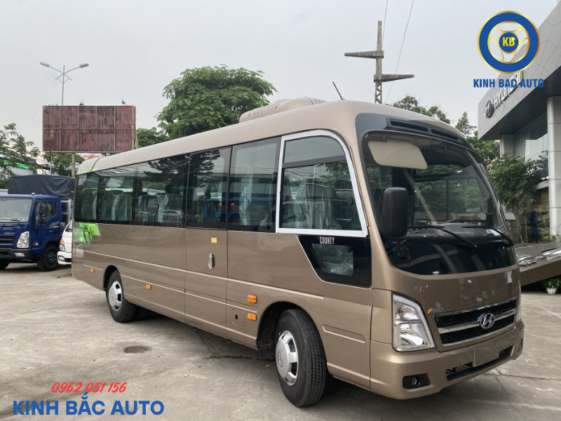 Tổng Quan Xe Khách Hyundai New County