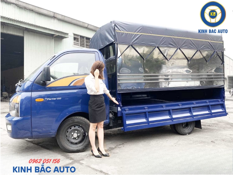 Hyundai New Porter 150 thùng bạt