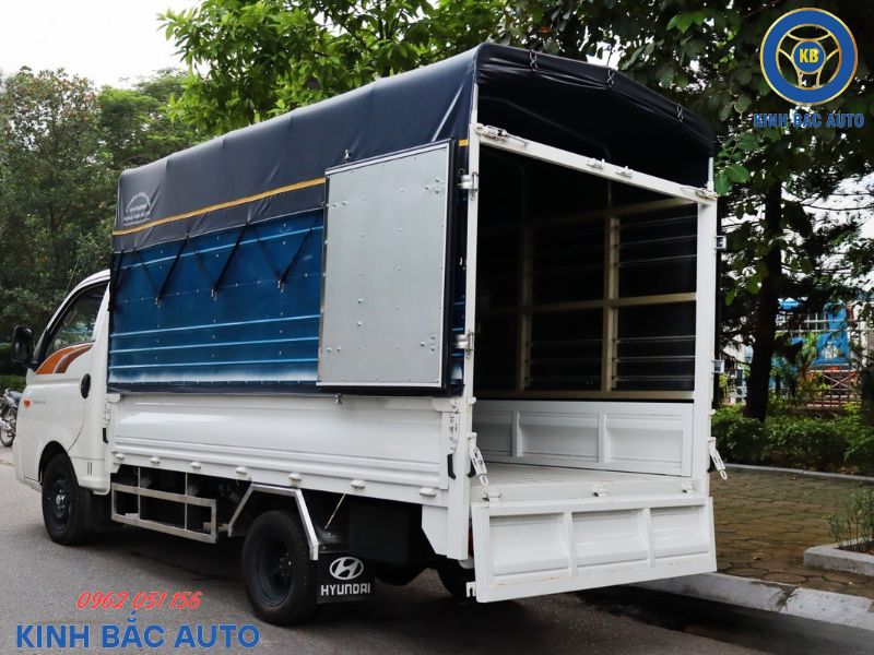 Hyundai Porter H150 1.5 tấn thùng mui bạt dài 3m1