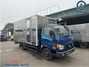 Hyundai W750 3.5 tấn thùng kín dài 4m5