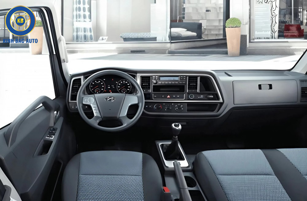So sánh Hyundai EX900 Series và Isuzu NQR75: Nên chọn dòng xe nào?