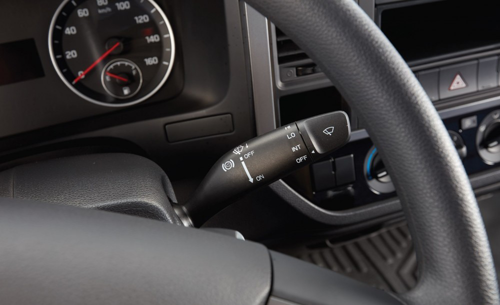 So sánh Hyundai EX900 Series và Isuzu NQR75: Nên chọn dòng xe nào?