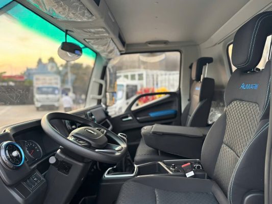 Nội thất giường nằm và khung gầm chassis Foton S90